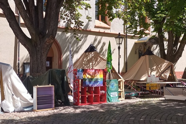 Klimacamp - bitte mit Augenma� und R�cksicht