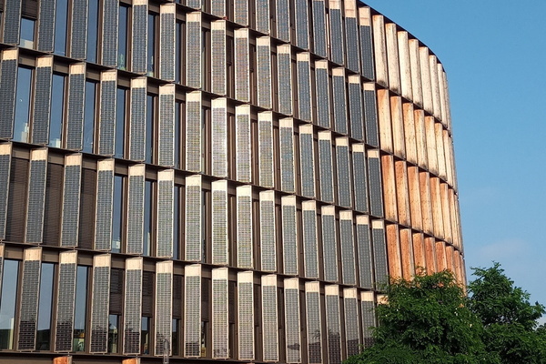 Rathaus im St�hlinger II verteuert sich