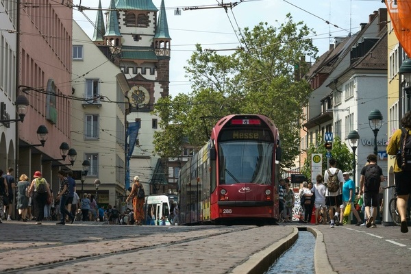 Erst Park & Ride, dann Fashion & Food