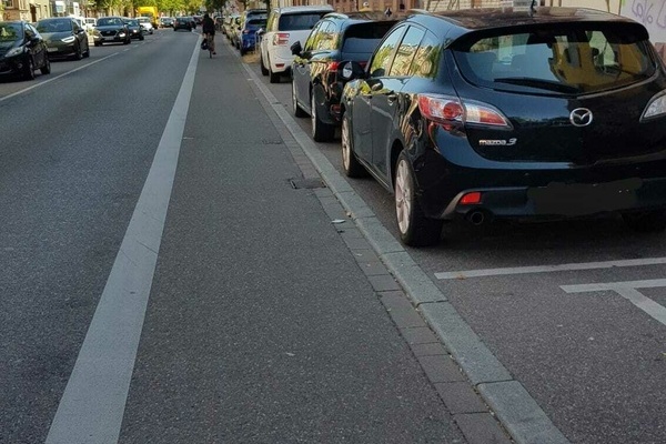 40 Parkpl�tze weniger � aber keine �ffentliche Diskussion