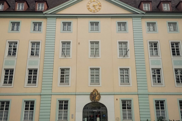 Zuk�nftige Nutzung der Karlskaserne